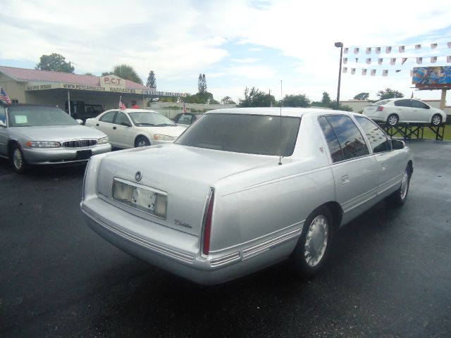 Cadillac Deville 1999 photo 2