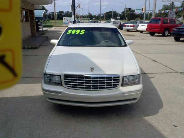 Cadillac Deville 1999 photo 3