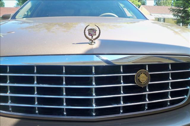 Cadillac Deville 1999 photo 4
