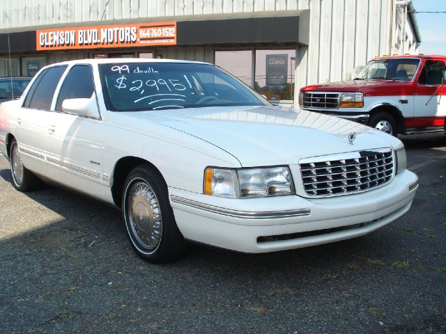 Cadillac Deville 1999 photo 3