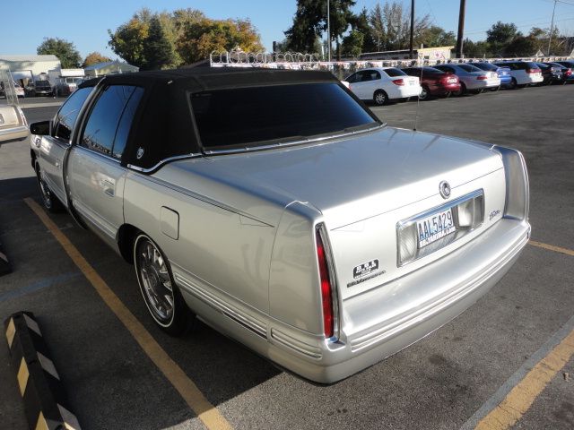 Cadillac Deville 1999 photo 4