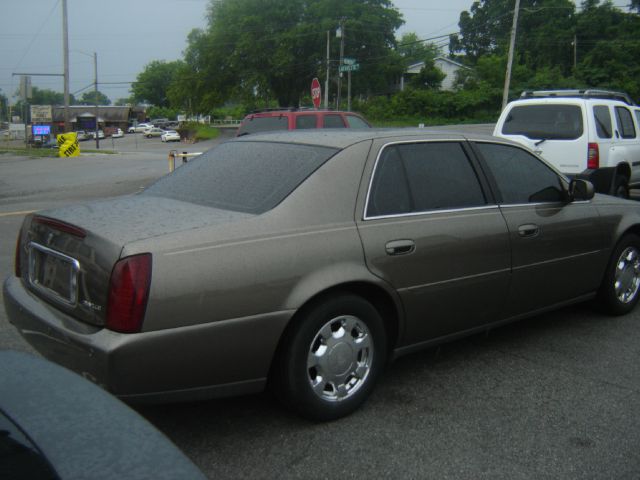Cadillac Deville 2000 photo 3