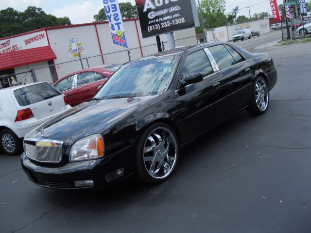 Cadillac Deville 2000 photo 2