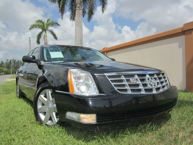 Cadillac Deville 2000 photo 1