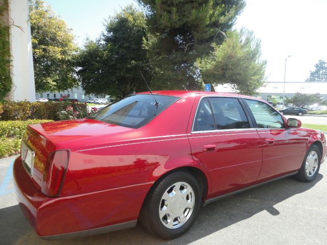 Cadillac Deville Base Sedan