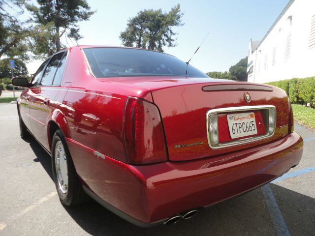 Cadillac Deville 2000 photo 3
