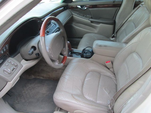 Cadillac Deville 2000 photo 1