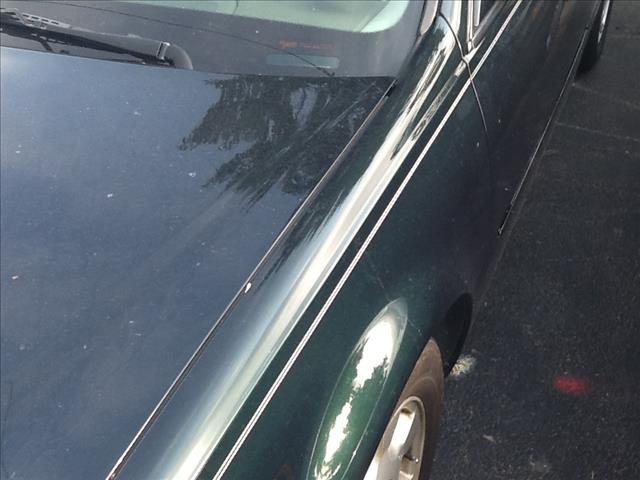 Cadillac Deville 2000 photo 4