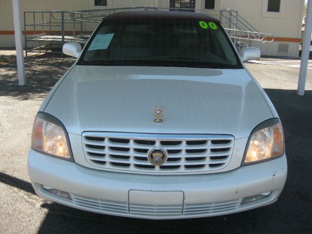 Cadillac Deville 2000 photo 3
