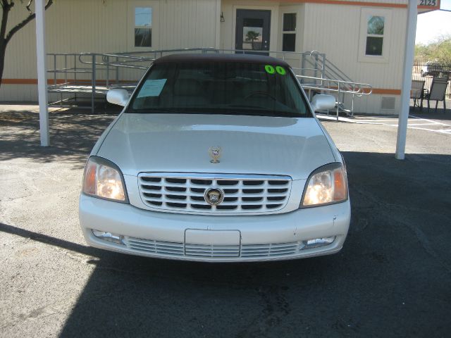 Cadillac Deville 2000 photo 4