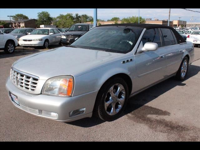 Cadillac Deville 2000 photo 11