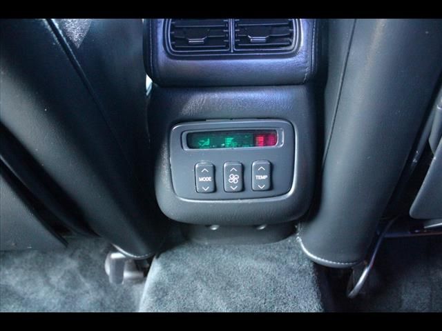 Cadillac Deville 2000 photo 14