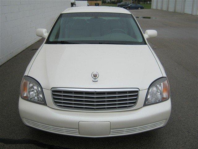 Cadillac Deville 2000 photo 2