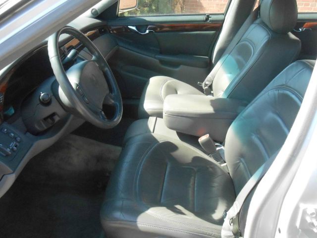 Cadillac Deville 2000 photo 13