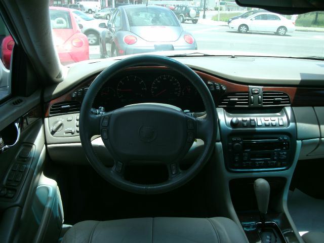 Cadillac Deville 2000 photo 6