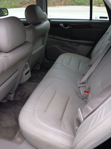 Cadillac Deville 2000 photo 3