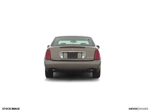 Cadillac Deville 2000 photo 2