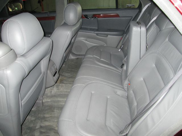 Cadillac Deville 2001 photo 1