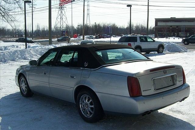 Cadillac Deville 2001 photo 2
