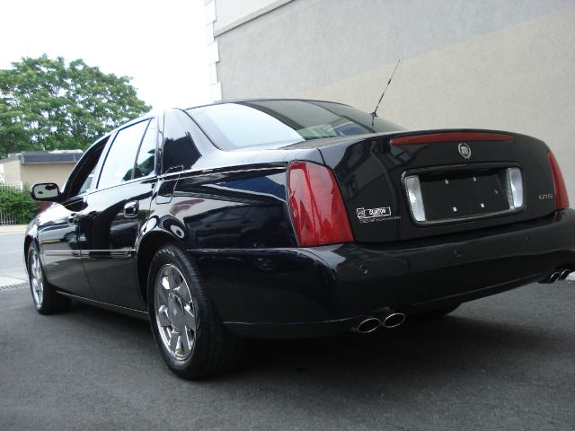 Cadillac Deville 2001 photo 3