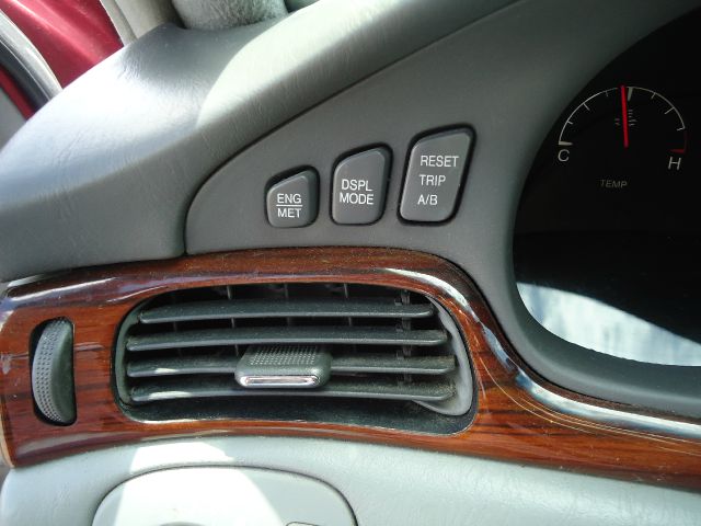 Cadillac Deville 2001 photo 5