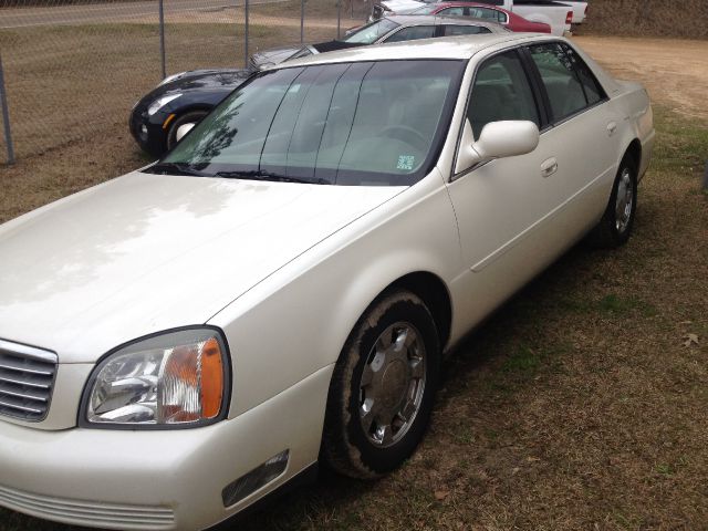 Cadillac Deville 2001 photo 2