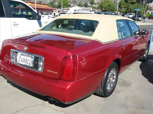 Cadillac Deville 2001 photo 4