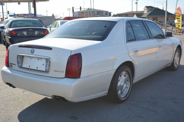 Cadillac Deville 2001 photo 4