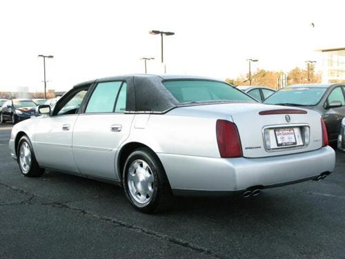 Cadillac Deville 2001 photo 3