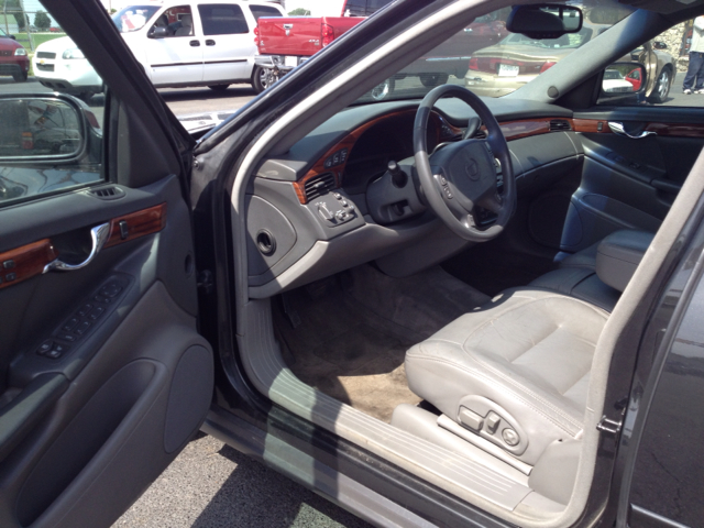 Cadillac Deville 2002 photo 4