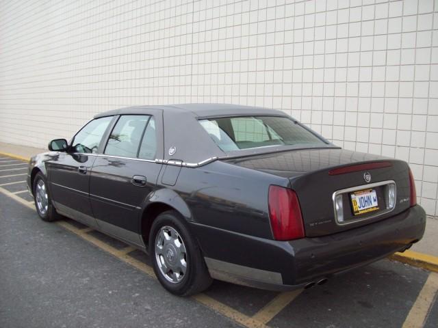 Cadillac Deville 2002 photo 2