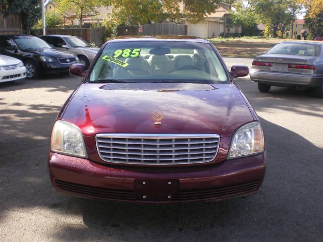 Cadillac Deville Base Sedan