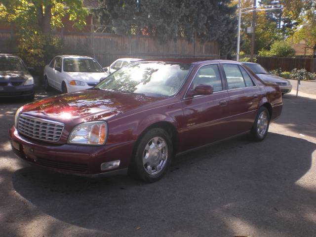 Cadillac Deville 2002 photo 1