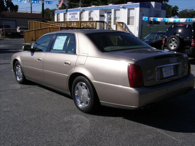 Cadillac Deville 2002 photo 2