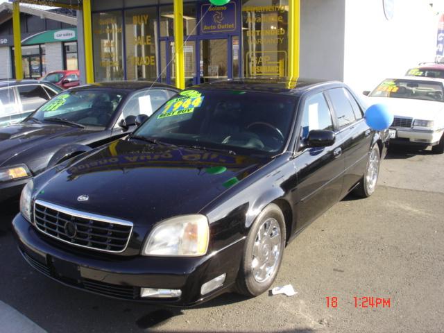 Cadillac Deville 2002 photo 1