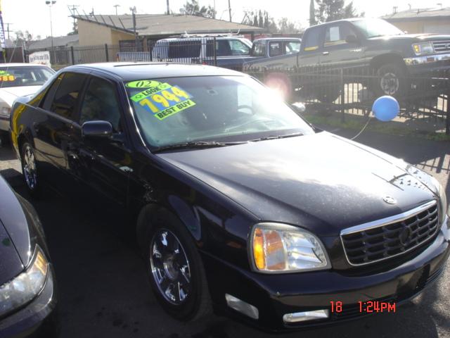 Cadillac Deville 2002 photo 2