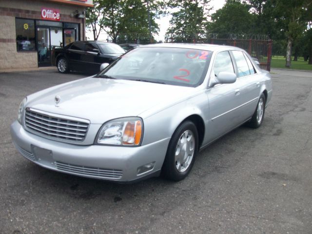Cadillac Deville 2002 photo 2