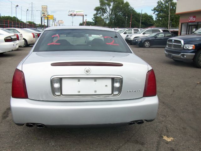 Cadillac Deville 2002 photo 4