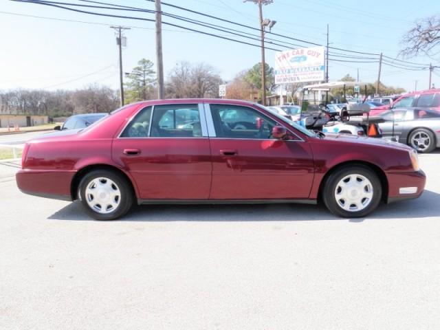 Cadillac Deville 2002 photo 2