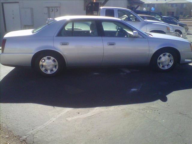 Cadillac Deville Base Sedan