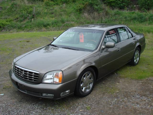 Cadillac Deville 2002 photo 1