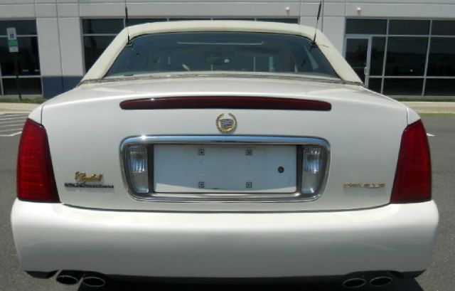 Cadillac Deville 2002 photo 19