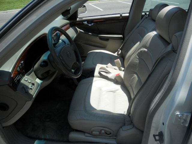Cadillac Deville 2002 photo 27