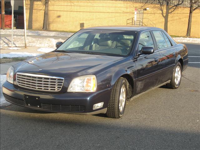 Cadillac Deville 2002 photo 1