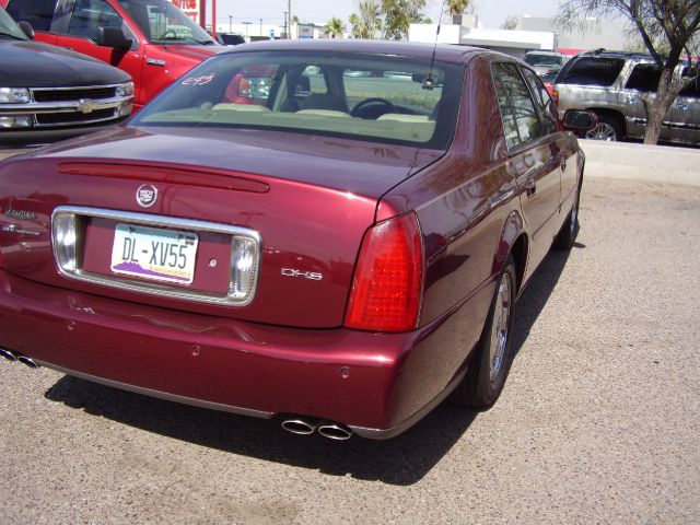 Cadillac Deville 2002 photo 2