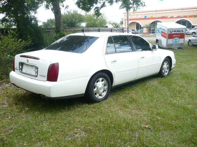 Cadillac Deville 2002 photo 14
