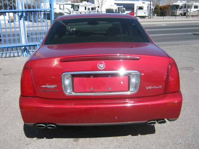 Cadillac Deville 2002 photo 4