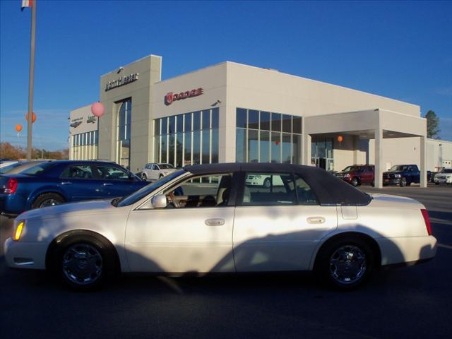 Cadillac Deville 2002 photo 1