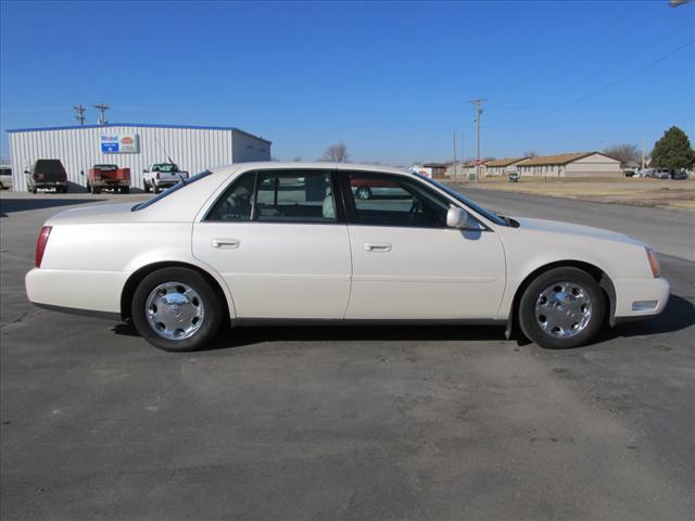 Cadillac Deville 2002 photo 1