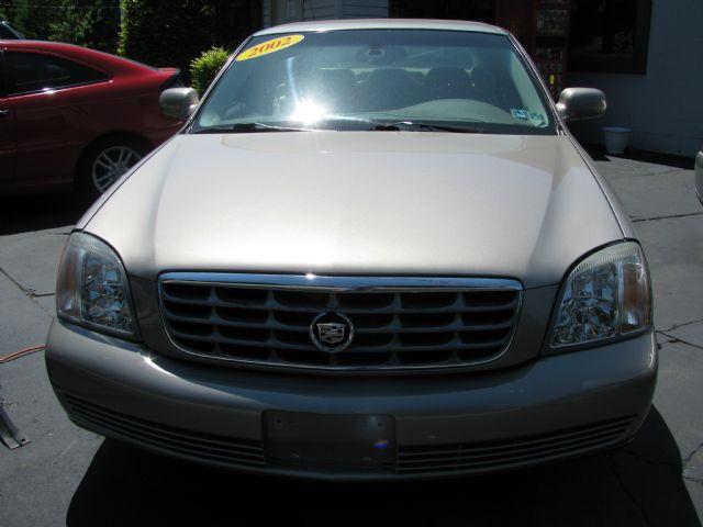 Cadillac Deville 2002 photo 2